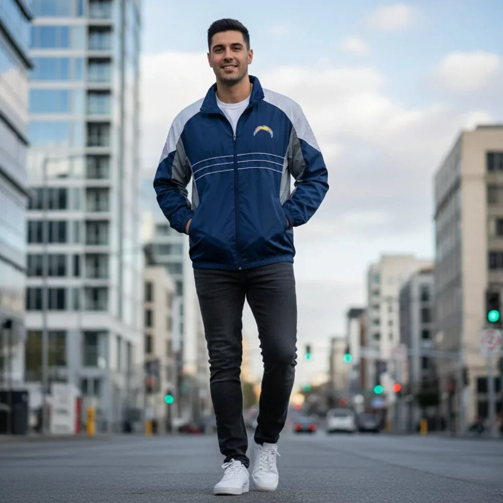 Los Angeles Chargers NFL Windbreaker Jacket Men’s XL Blue Colorblock Full Zip